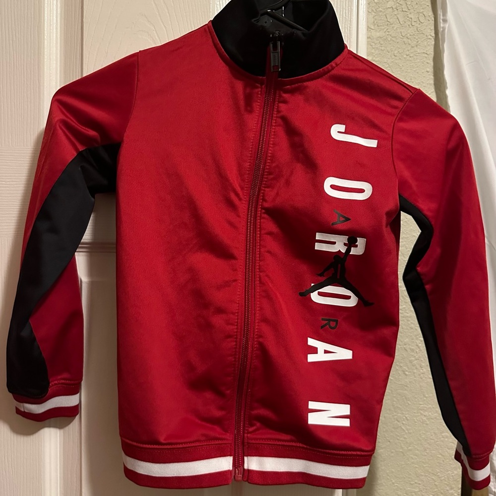 Jordan 2 piece set